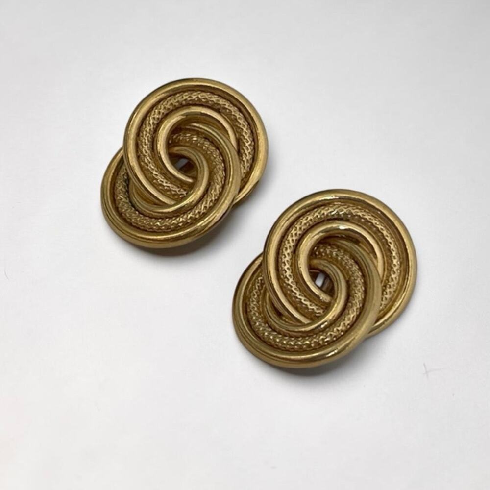 Vintage Gold Tone Clip On Statement Earrings